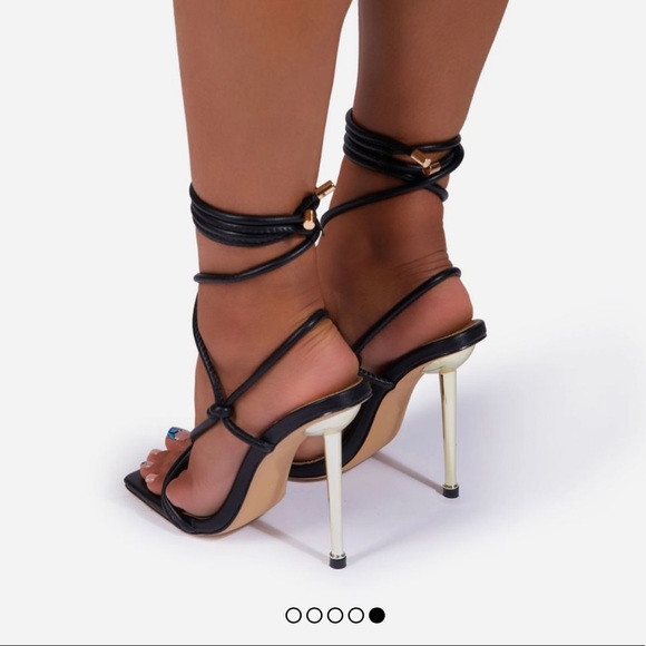 Women’s heels, black with gold hardware. BRAND NEW, never been opened - Picture 5 of 5